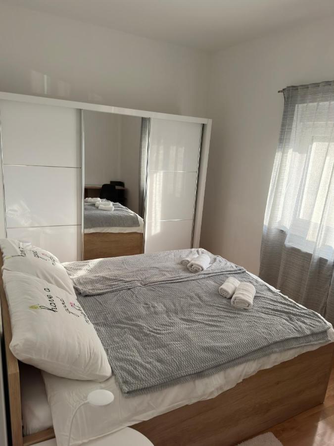 City Rent 1 Осиек Экстерьер фото